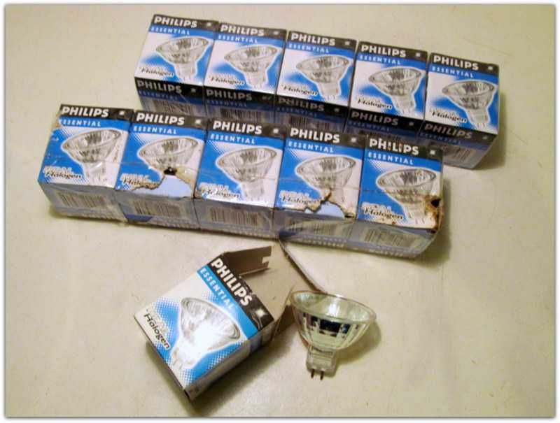 ZESTAW 11x Philips Halogen GU5.3 12V 35W – Leżaki magazynowe (Okazja)