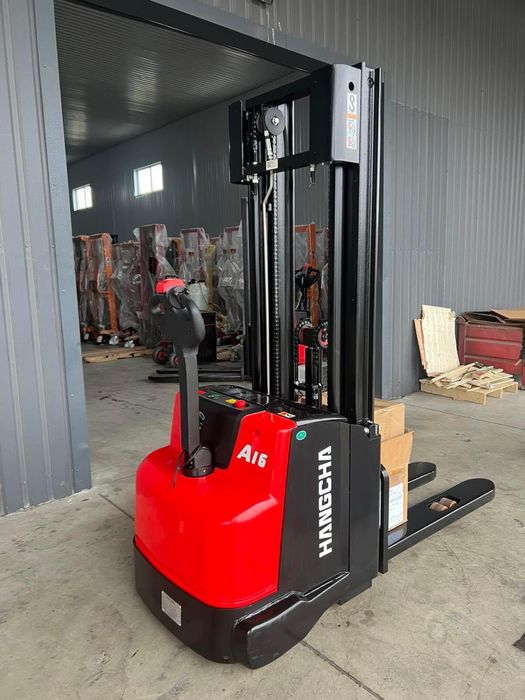 Вилочний Погрузчик Навантажувач дизель електро газ Hangcha Hyundai