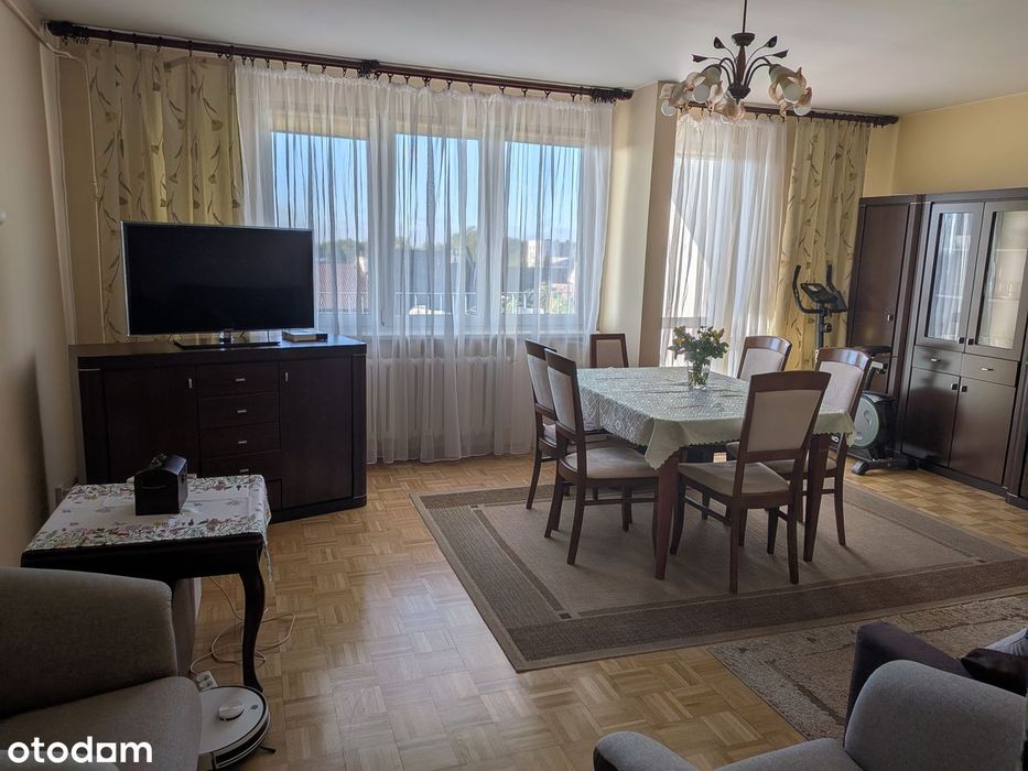3 pokoje, osobna kuchnia, balkon, garaż i komórka – Pułtusk