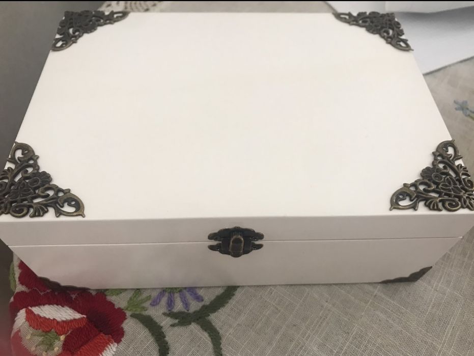 Органайзер для украшений, подарок для девушки