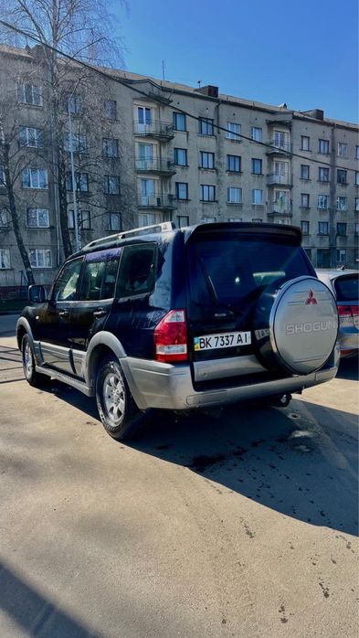 Mitsubishi pajero Wagon 2006