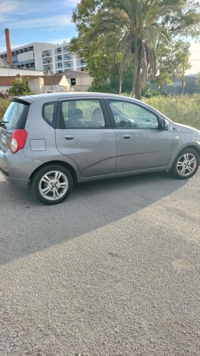 Carro Chevrolet Aveo
