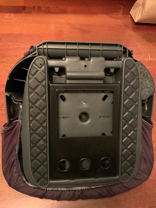 Fotelik Roomer Britax 15-36