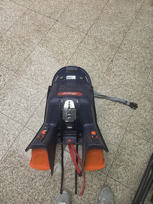 Vendo cadeira p/ bicicleta