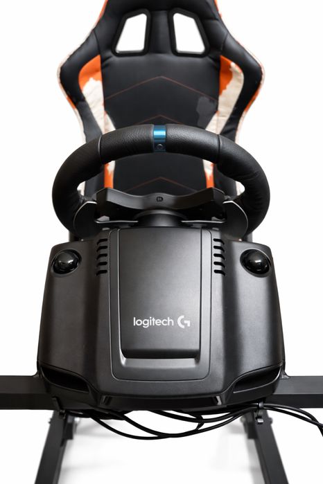 Cockpit Sim Racing Completo Logitech (PS4/PS5/PC)