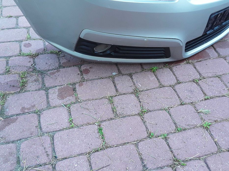 Zderzak przód opel zafira b