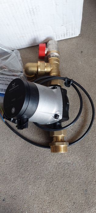 Pompa obiegowa Grundfos alpha2