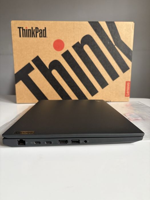 Laptop Lenovo ThinkPad P14S 16GB, 512GB Nvidia T550 4GB Win11 Pro, LTE