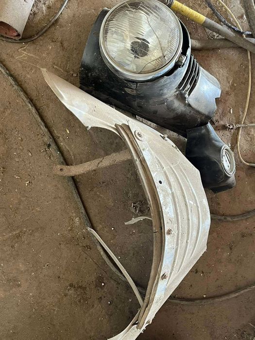 Перед від мотоцикла