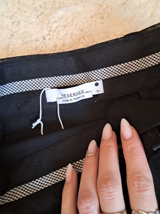 Spódnica z falbanami Reserved XS
