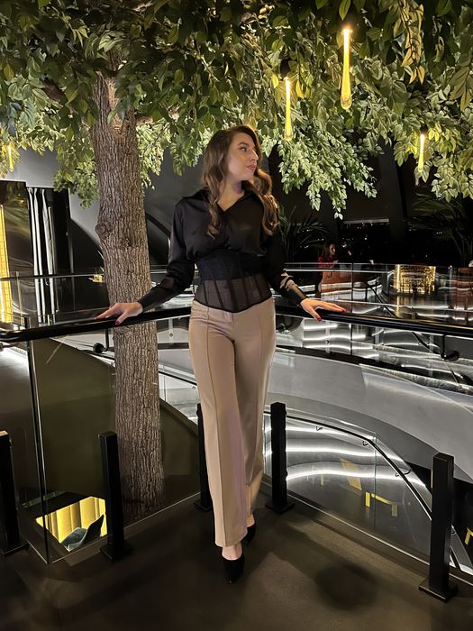 Класичні штани-кльош, розмір M