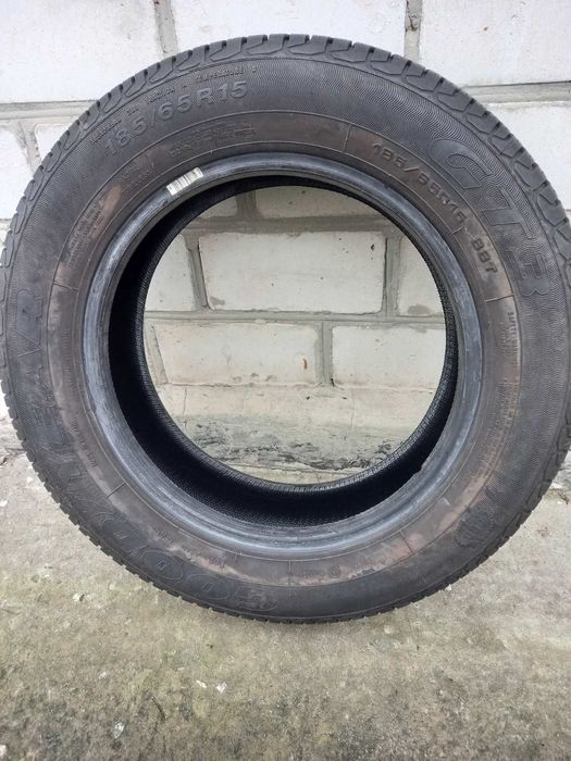 Продам летние шины резину Goodyear GT3 185/65 R15 2 шт