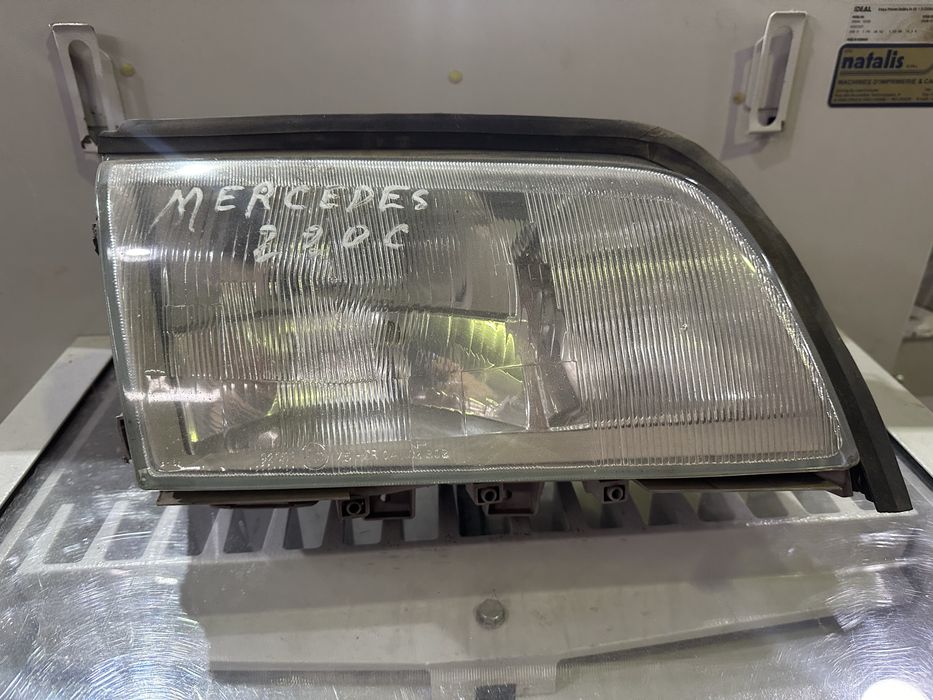 farol Direito  Mercedes w202 c220 cdi