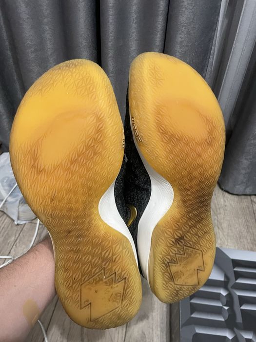 Баскетбольные кроссовки Nike Lebron 15 low