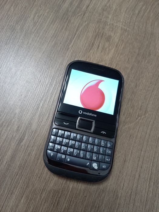 Vodafone Smat Chat мобільний телефон