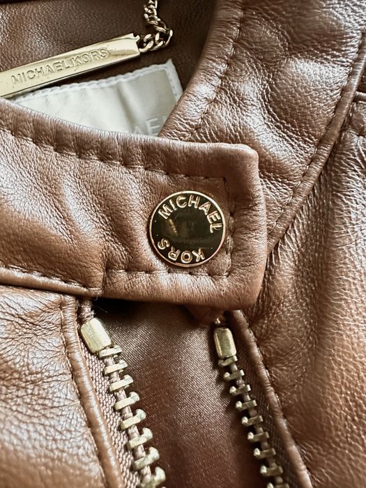 Casaco em pele Michael Kors camel