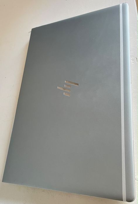 Portátil HP EB850 G6 core i5  8gb 240 ssd
