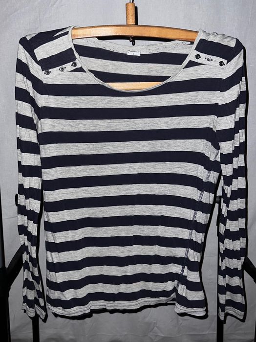 Кофта в лінію розміру S/M