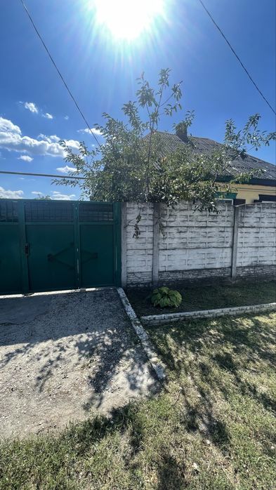 Продаж пів будинку на третьому занасипу