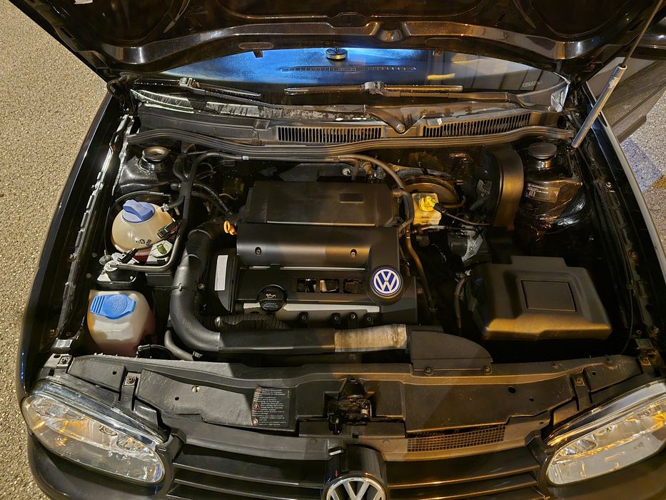 Vendo Volkswagen Golf 2003 1.4 Gasolina