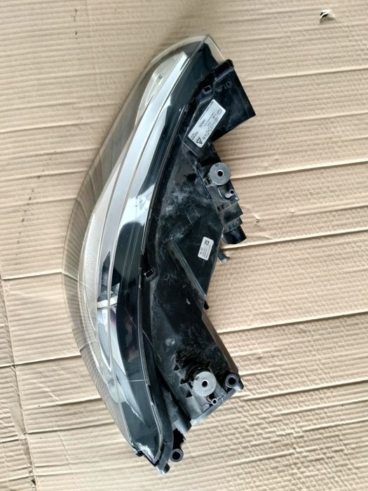 Farol Audi A1 Xenon