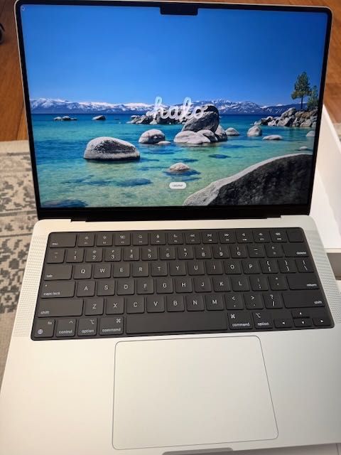 Apple MacBook Pro 14 M4 10-core CPU + 10-core GPU / 16GB / 512GB SSD