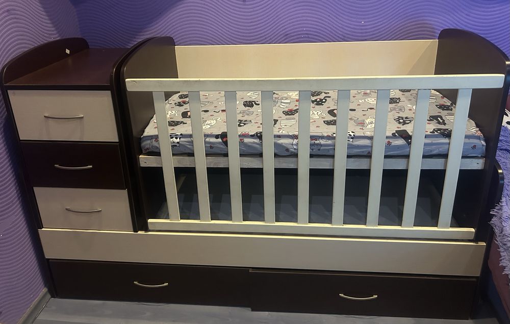 Кроватка-трансформер
