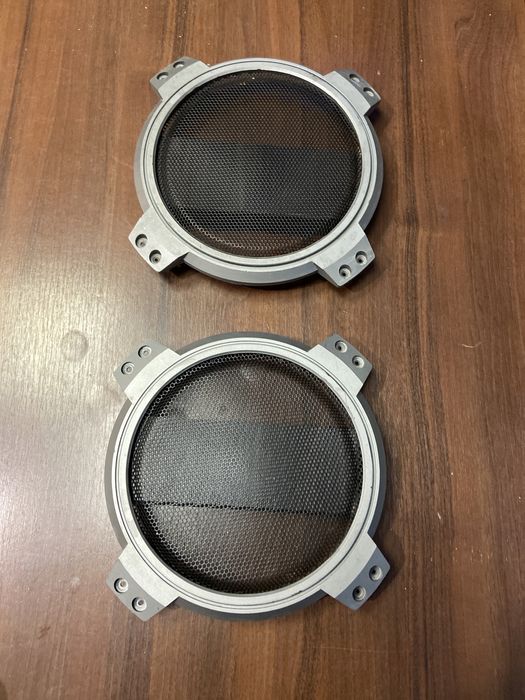 Корпуса колонок динамики и комплектующие