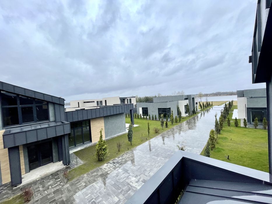 220000 Продам дом с выходом на Днепр. Вишенки Рядом золоче осокорки