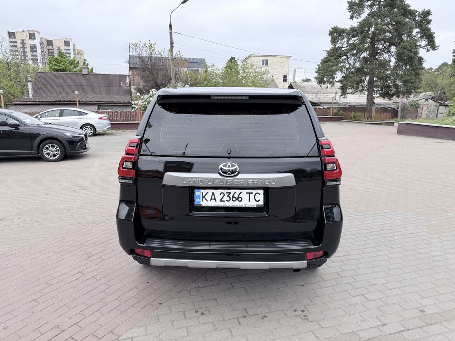 Toyota Prado 2019 4.0 газ бензин 140тыс.км официальная