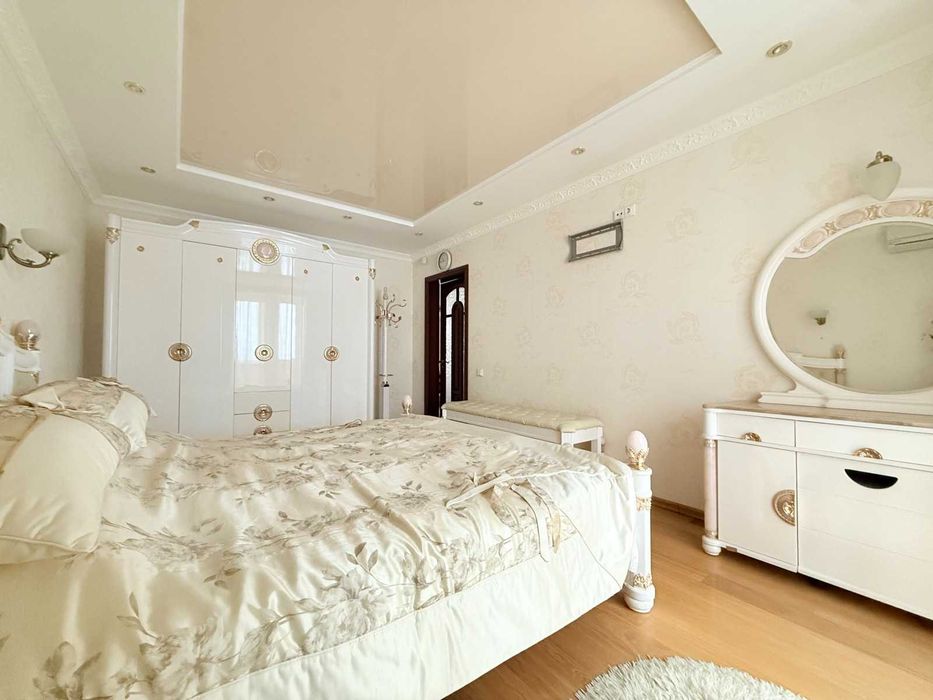 Продам 3 кімнатну квартиру на Ближньому Замості 4904