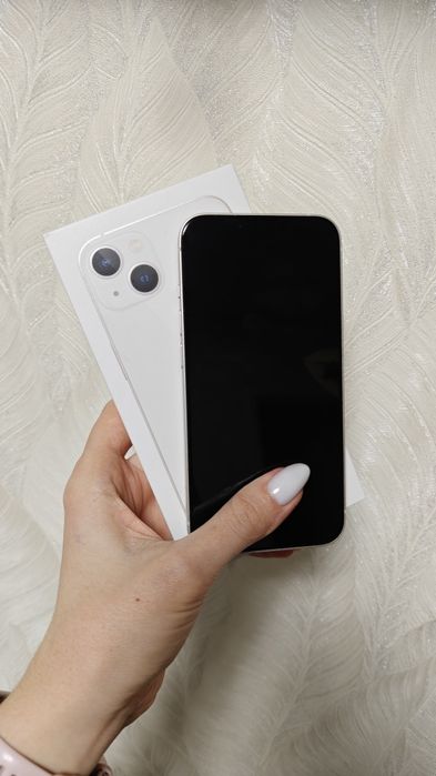 Iphone 13  128 ГБ в чудовому стані