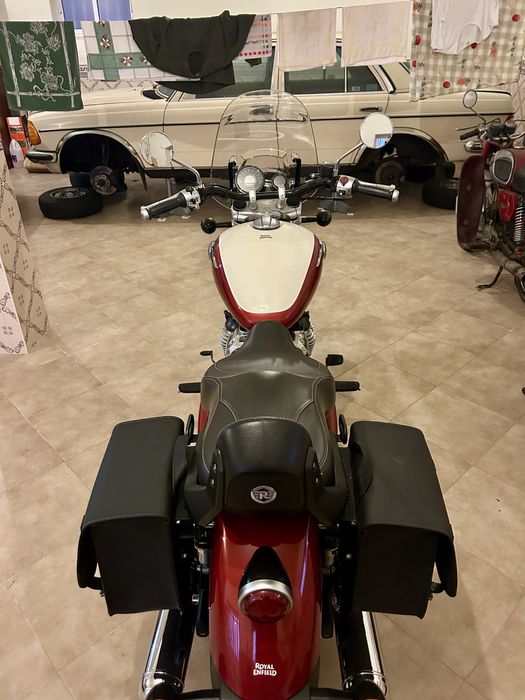 Royal Enfield Super Meteor 650