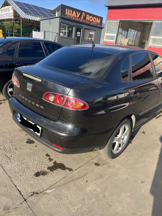 Продам машину Seat (Cordoba) 2литра газ-бензин