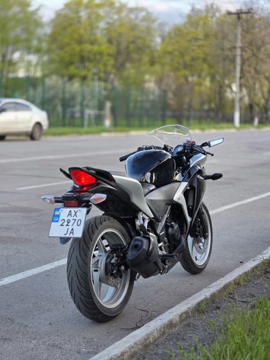 продам honda cbr 250r 2 ключа