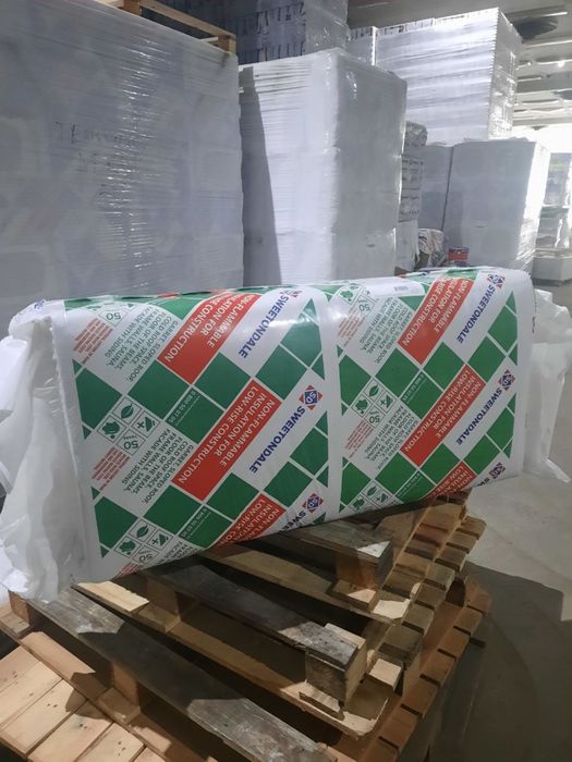 Мінеральна вата РОКЛАЙТ ЛАЙТ 30кг/м3, 50мм(5,76м2), 100мм(2,88м2)