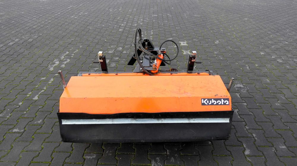 Zamiatarka KUBOTA KOVA LH1210 - Baras