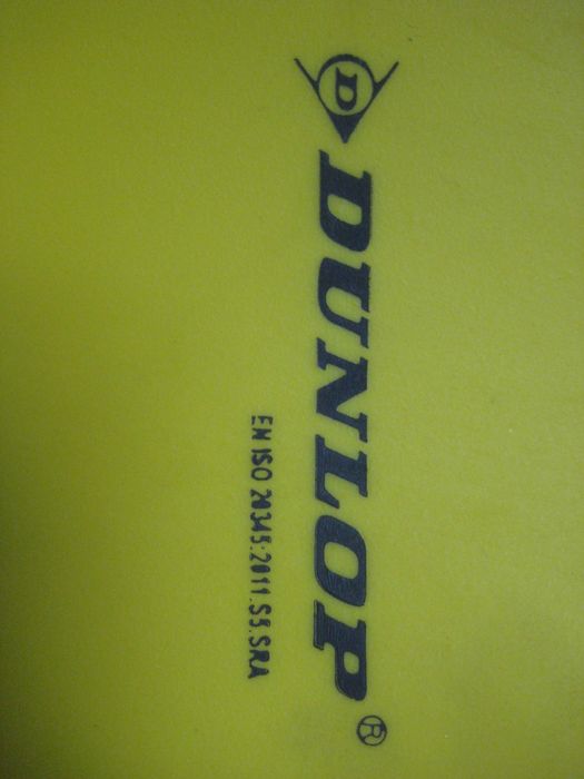 Продам резинові чоботи (гумаки) DUNLOP/EN ISO 20 345:2011/розмір41/EU7