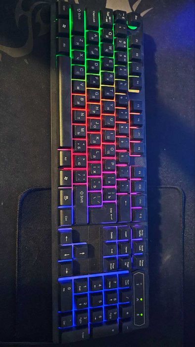 Набір для геймерів! Клавіатура, мишка, навушники. В подарунок килимок!