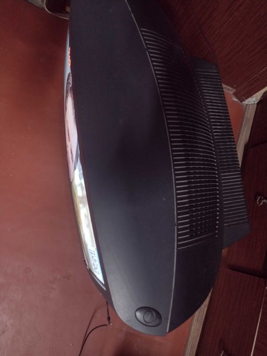 Телевизор элт  Philips 29PT8303 , 100гц , пульт