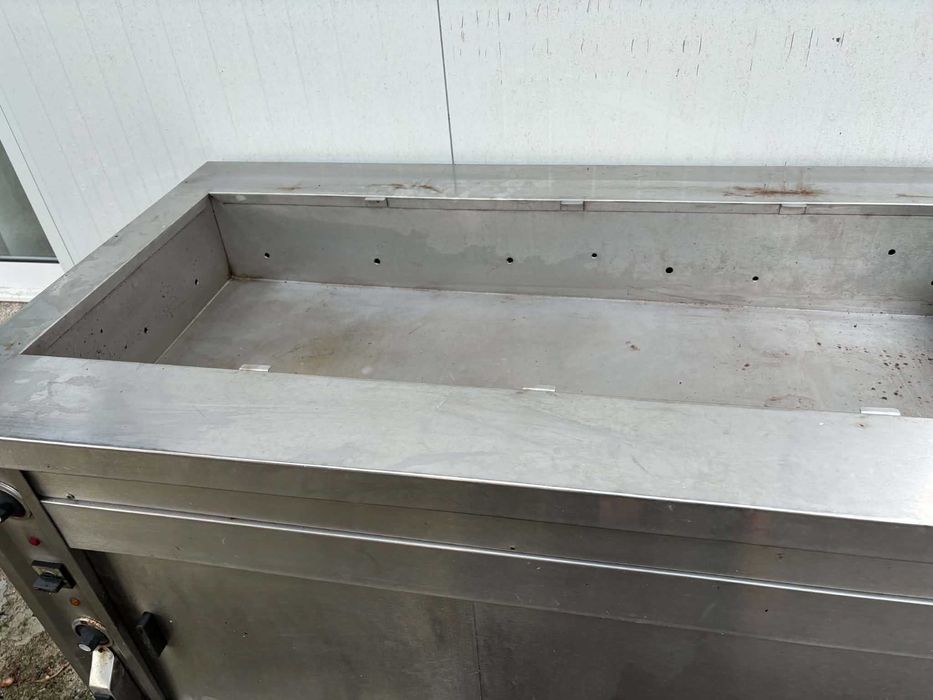Bancada  armário Inox com porta e prateleiras