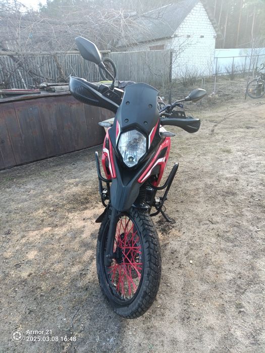 Продам мотоцикл лонсин Lx 200 gy 7a