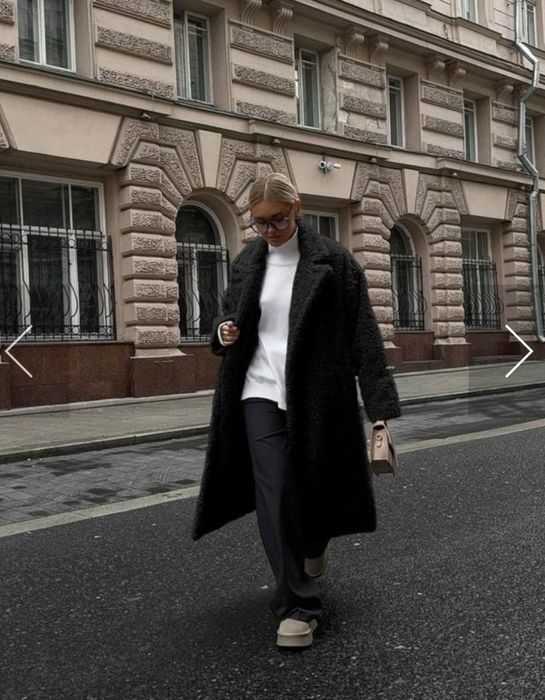 Шубка тедді чорного кольору