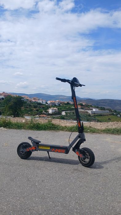 Trotinete g2 Elétrica em Excelente Estado - Pronta a Andar