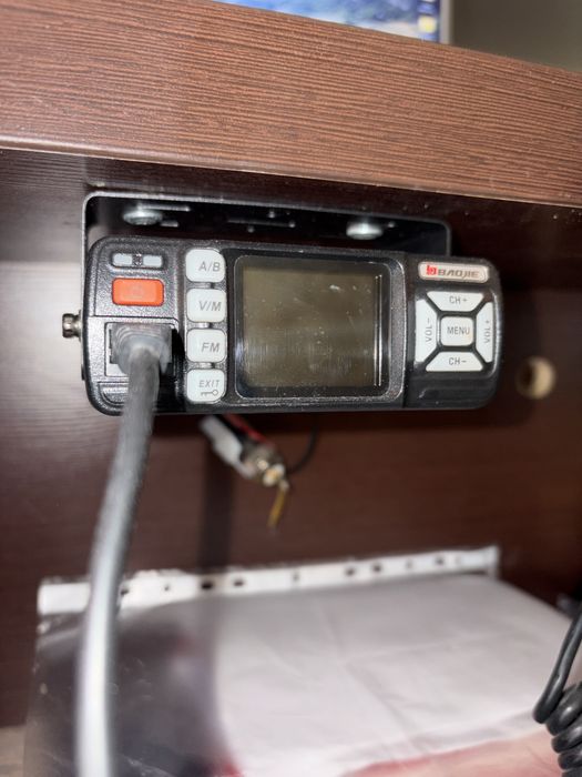 Baojie 318 BJ-318 radiotelefon ukf
