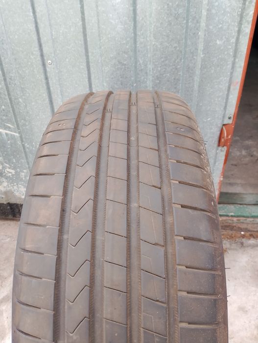 Sprzedam cztery opony firmy Hankok letnie 215/55/16