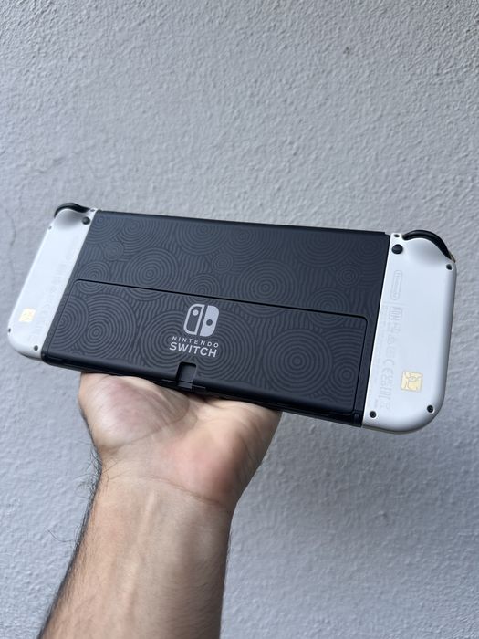 Nintendo Switch Oled Zelda (Edição TOTK, Caixa)
