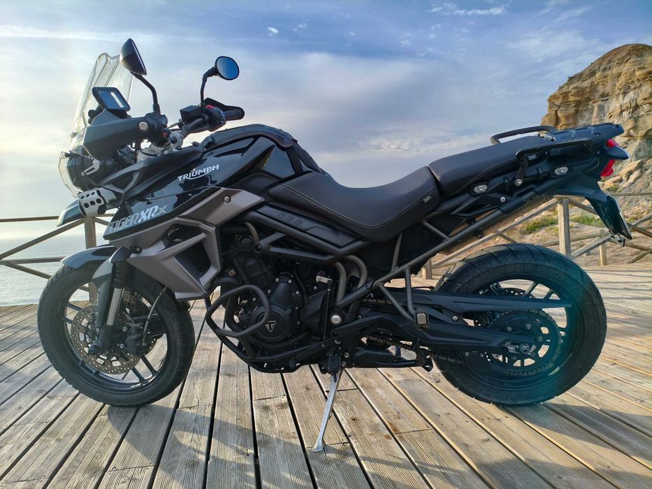 Triumph Tiger 800 XRx 2015 | 11.000 km | Packs Sport + Protection | Black Phantom