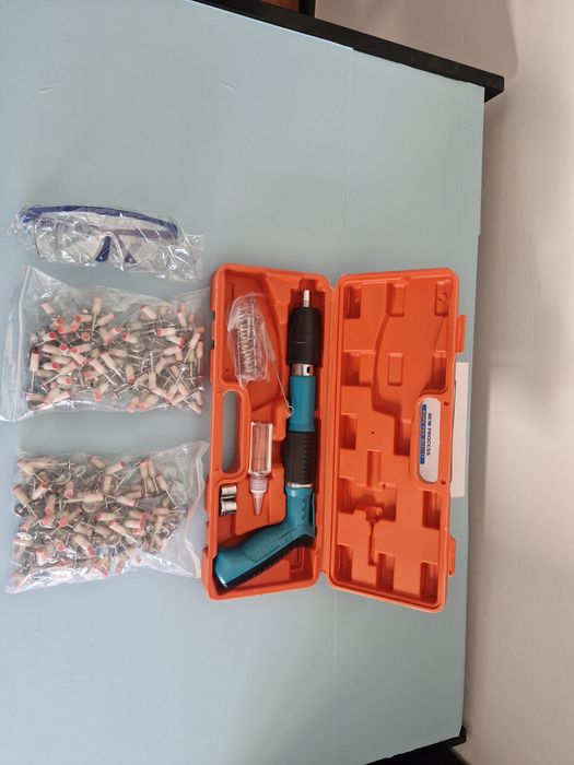 Maquina de fixação de pregos