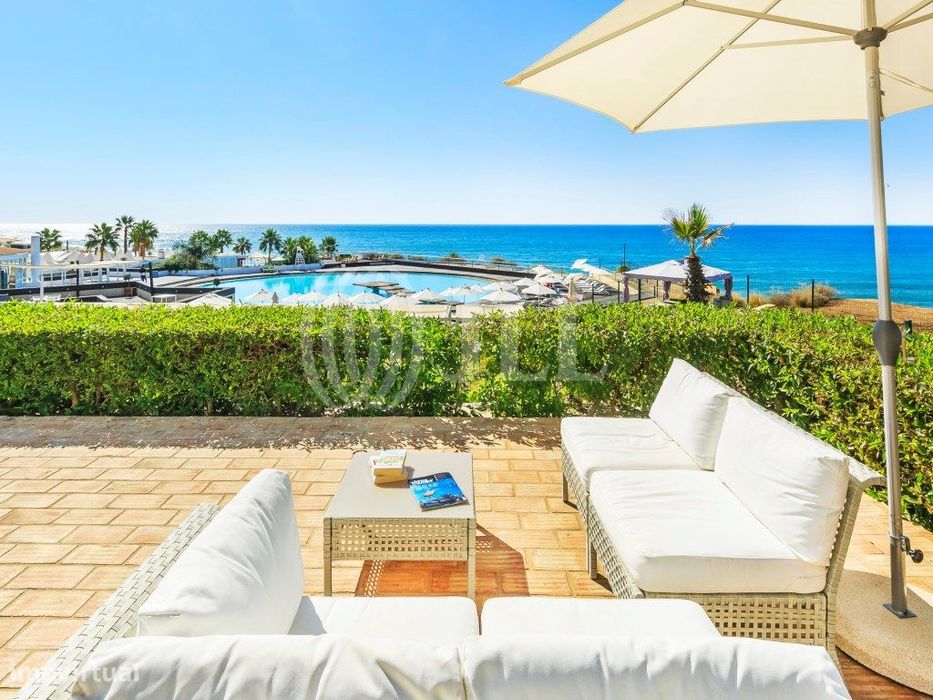 Moradia T3, perto da praia, em Vale do Lobo, Algarve